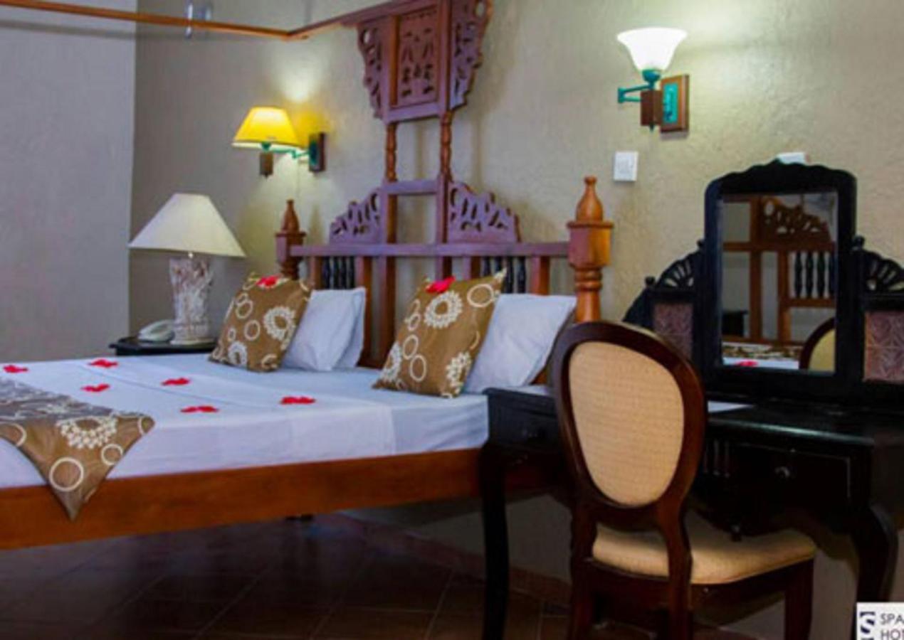 Serene Hotel Dar es Salaam Exterior photo