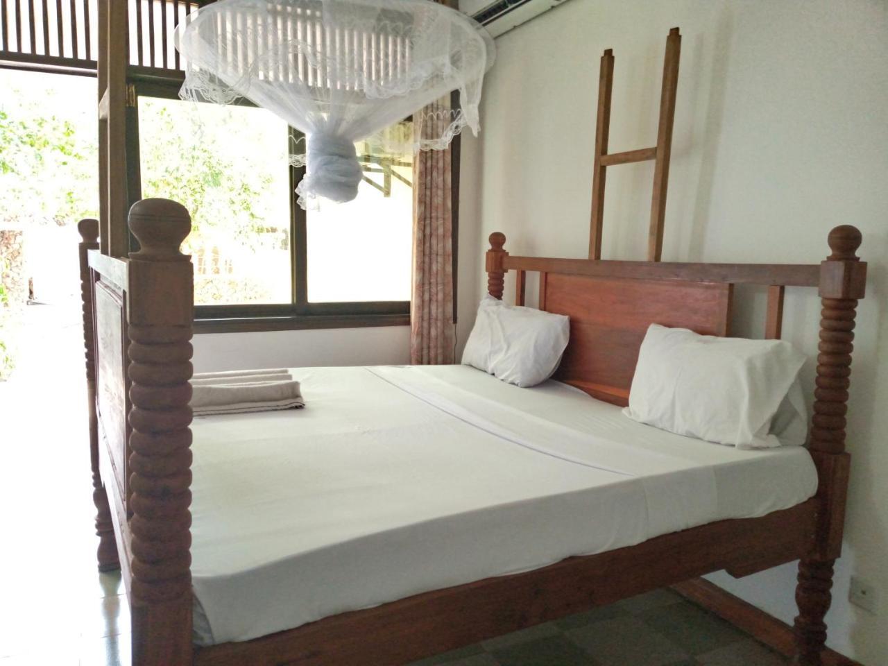 Serene Hotel Dar es Salaam Exterior photo